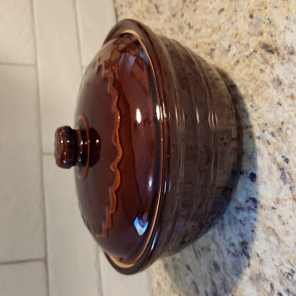 Vintage Marcrest Daisy Dot Covered Casserole Dish